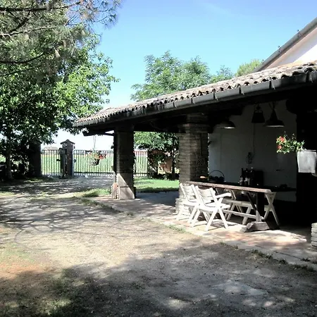 Bed and Breakfast Jazz Country Club Τσέρβια